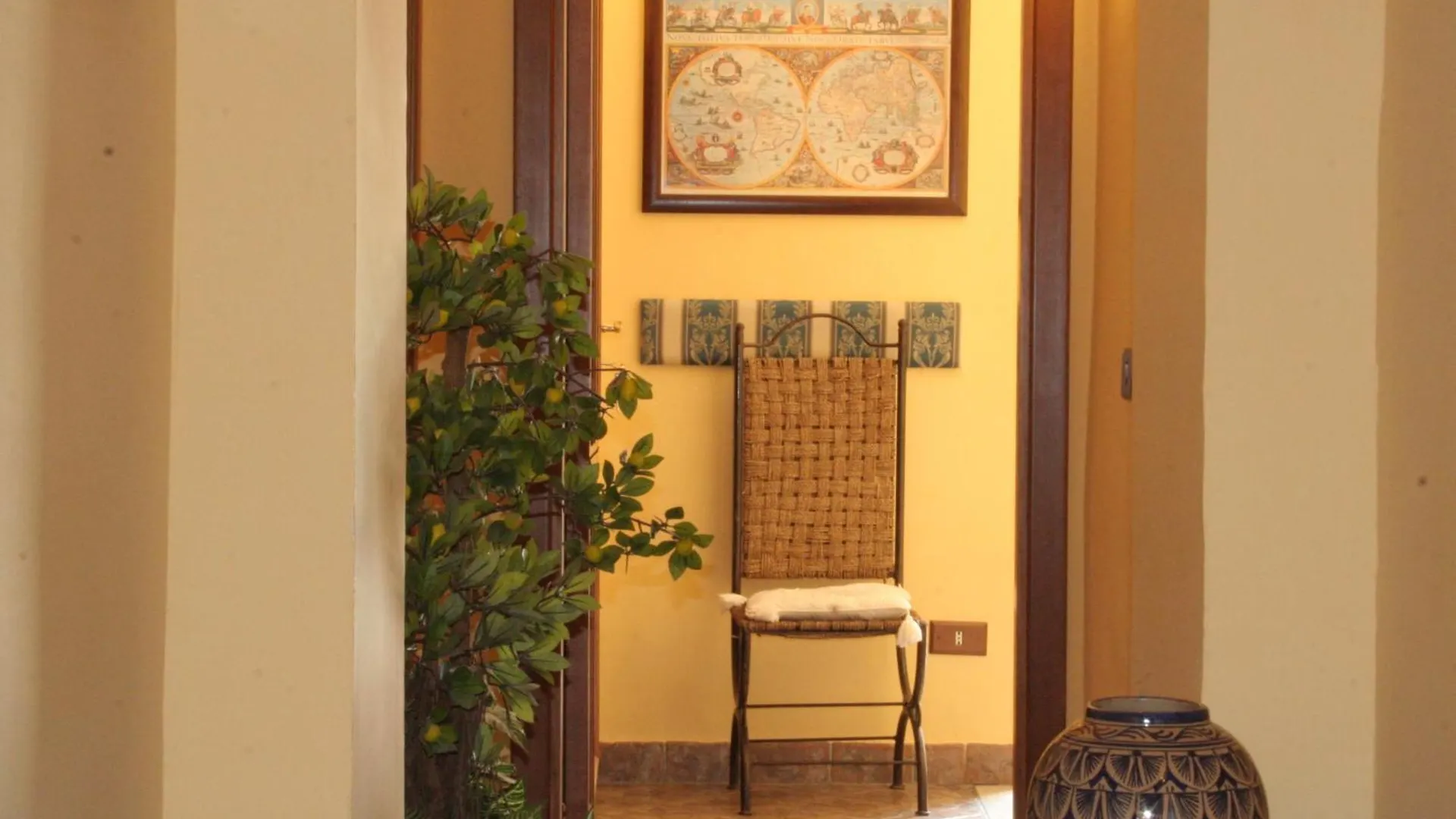 I Visconti Bed and Breakfast Napoli 3*,  Italien