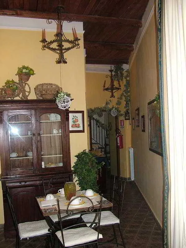 Bed and Breakfast I Visconti Nápoles 3*,  Italia