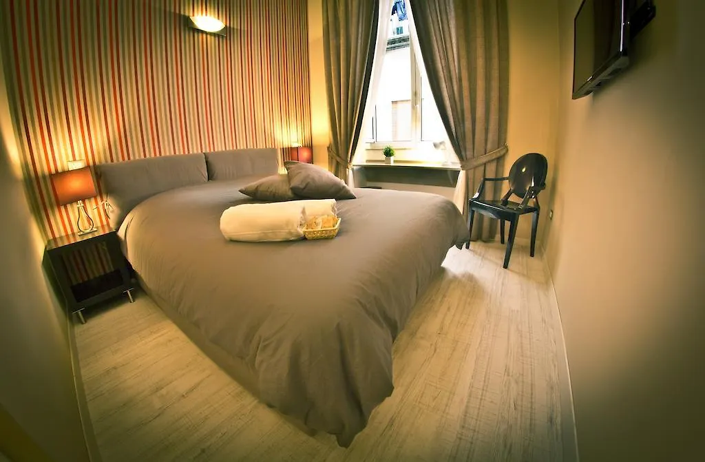 Bed and Breakfast I Visconti Nápoles