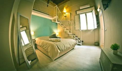 Bed and Breakfast I Visconti Nápoles